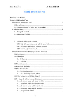 Études théoriques des structures à transfert mono-électroniques