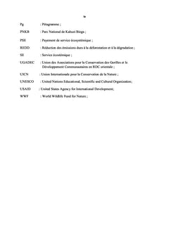 Étude comparative de la diversité floristique et du carbone stocke