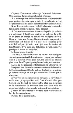 Dans la cour...