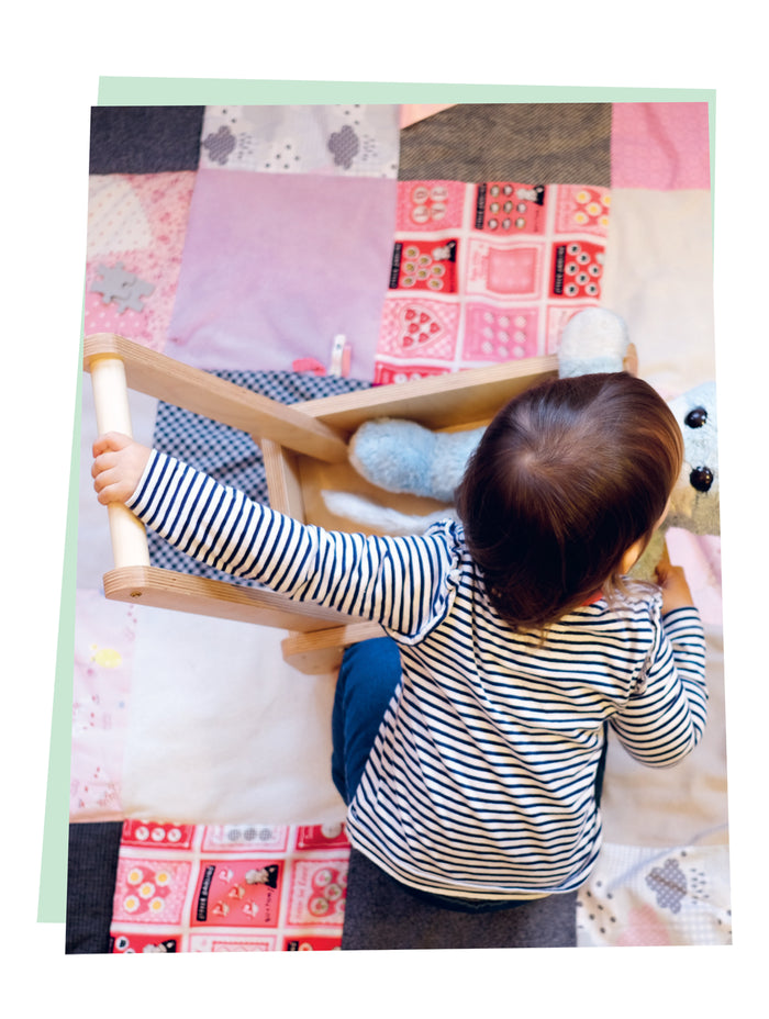 100 activités Montessori avec mon tout-petit 0-3 ans