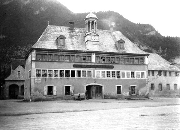 Histoire de l'École Nationale d'Horlogerie de Cluses