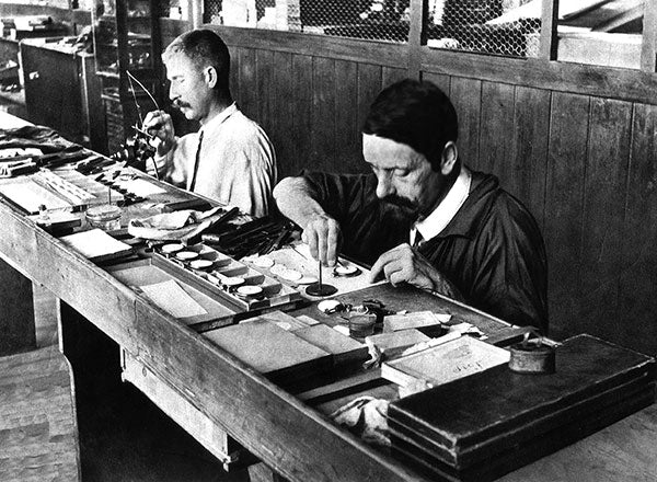 Histoire de l'École Nationale d'Horlogerie de Cluses