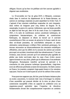 Coucou au-dessus d'un nid de voleurs