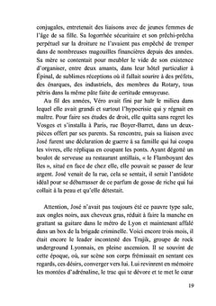 Du sang sur la robe
