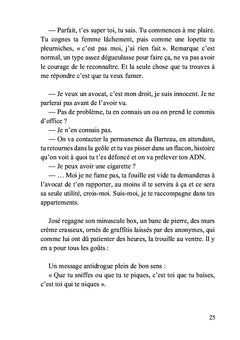 Du sang sur la robe
