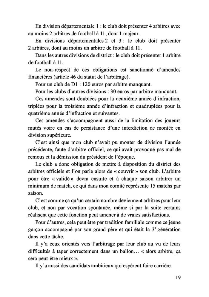 Arbitre de football de district