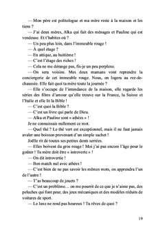 Entre le perroquet et la cheminée