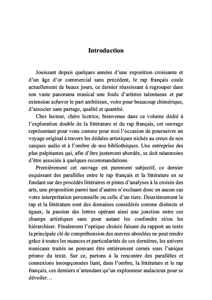 Pétales sur asphalte