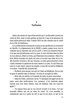 Le soleil bleu se lève à l'Est