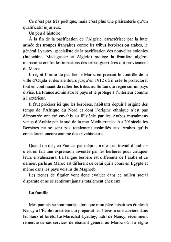 Un tronc de figuier déraciné