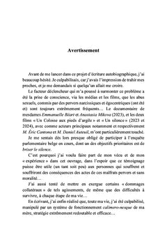 Renaissance tardive d'un petit enfant meurtri et solitaire