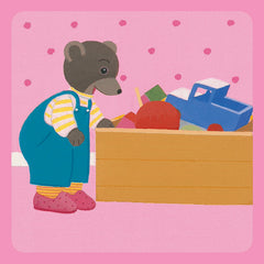 Petit ours brun range ses jouets