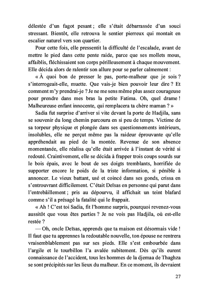 La fée des sentiers de grottes de montagne