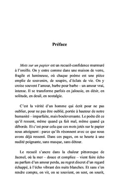 Mots sur un papier
