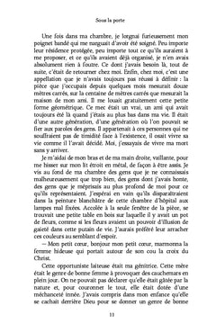 Sous la porte