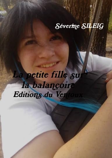 La petite fille sur la balançoire