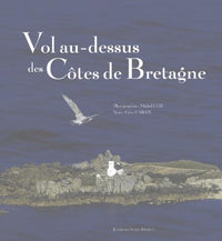 Vol au-dessus des Côtes de Bretagne