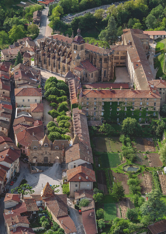 Saint-Antoine-l'Abbaye: Un millénaire d'histoire