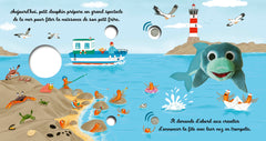 Petit dauphin dans l'océan