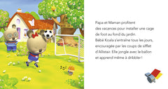 Bébé Koala joue au foot