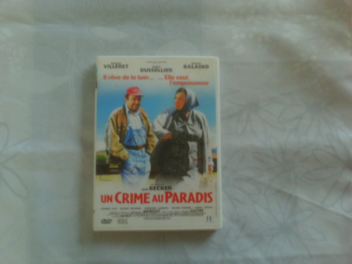 Un crime au paradis
