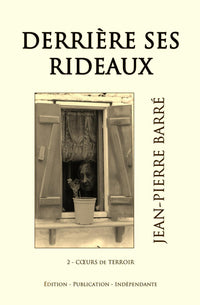 Derrière les rideaux