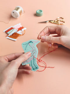 Easy broderie upcycling