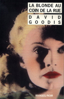 La blonde au coin de la rue
