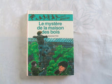 Le Mystère de la maison des bois