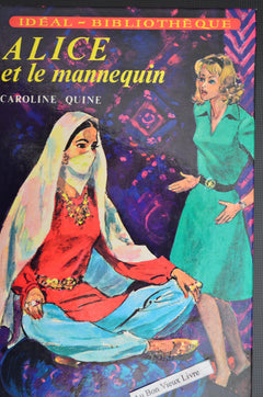 Alice et le mannequin