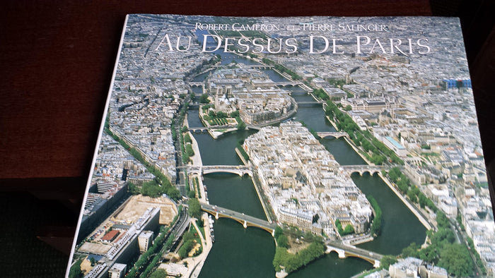 Au-dessus de Paris