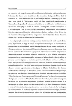 Etude theorique relativiste de la diffusion de particules chargees