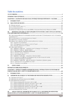 Effets non lineaires dans l'Interaction Spin 1 - Champ Oscillant