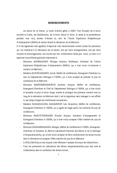 Les gîtes A oxyde de fer et or de Tongarivo