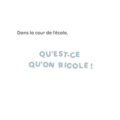 Dans la cour de l'école