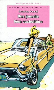 Une jumelle bien cachottière