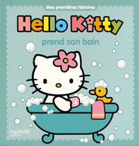 Hello Kitty prend son bain