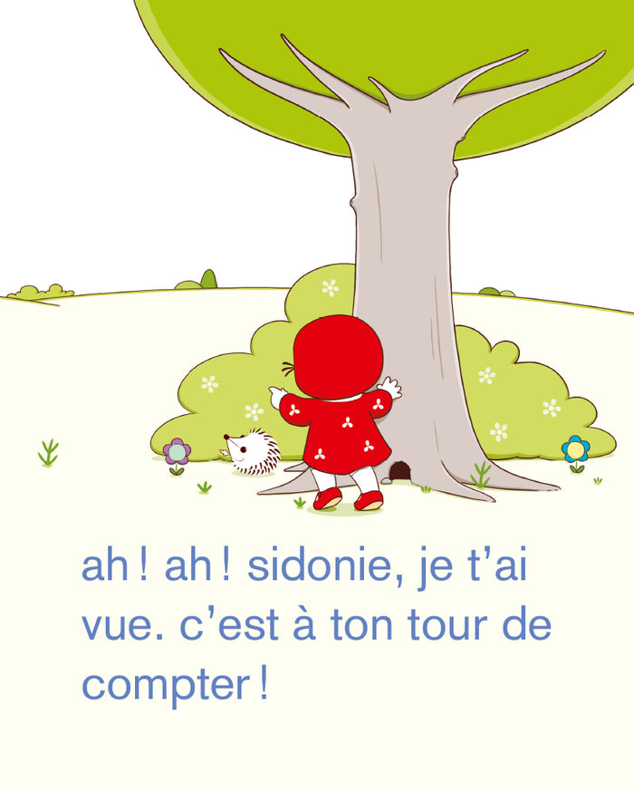 Émilie joue à cache-cache