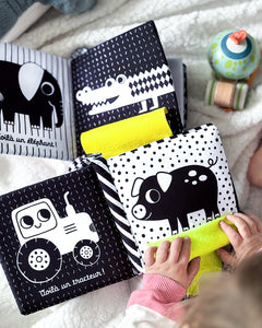 Le Premier Livre Tissu de Bébé - Mouton mignon