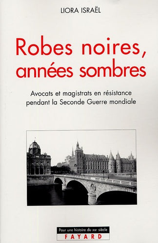 Robes noires, années sombres