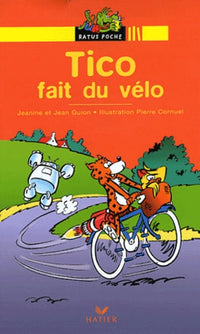 Tico fait du vélo