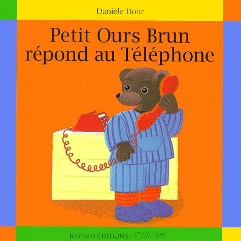 Petit Ours brun répond au téléphone
