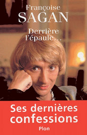 Derrière l'épaule...