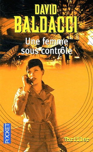 Femme sous contrôle