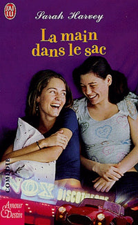 Main dans le sac