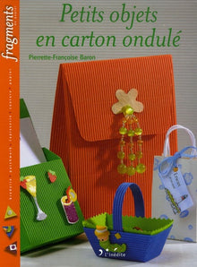 Petits objets en carton ondulé