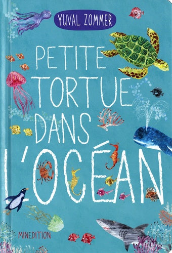 Petite tortue dans l'océan