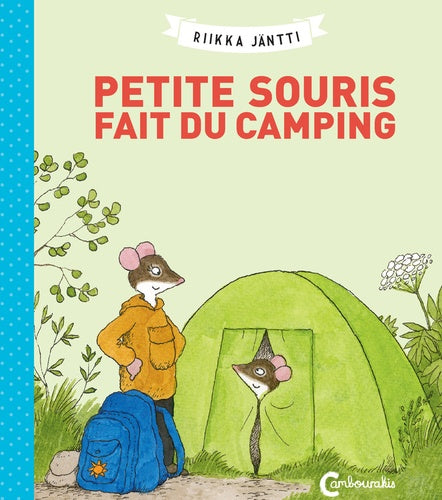 Petite souris fait du camping