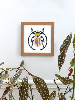 Papier découpé en relief