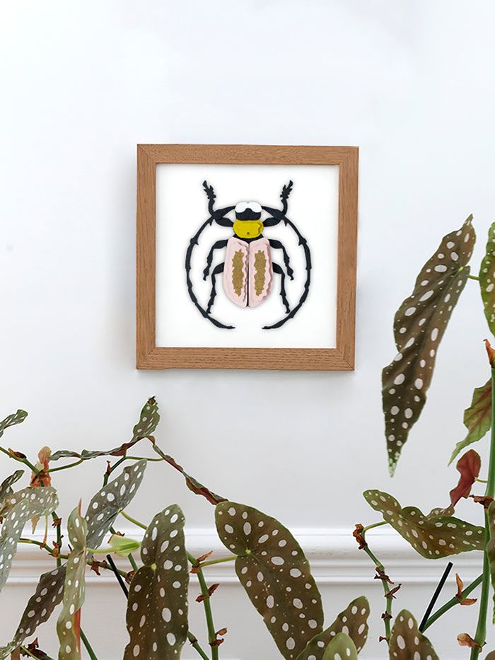 Papier découpé en relief